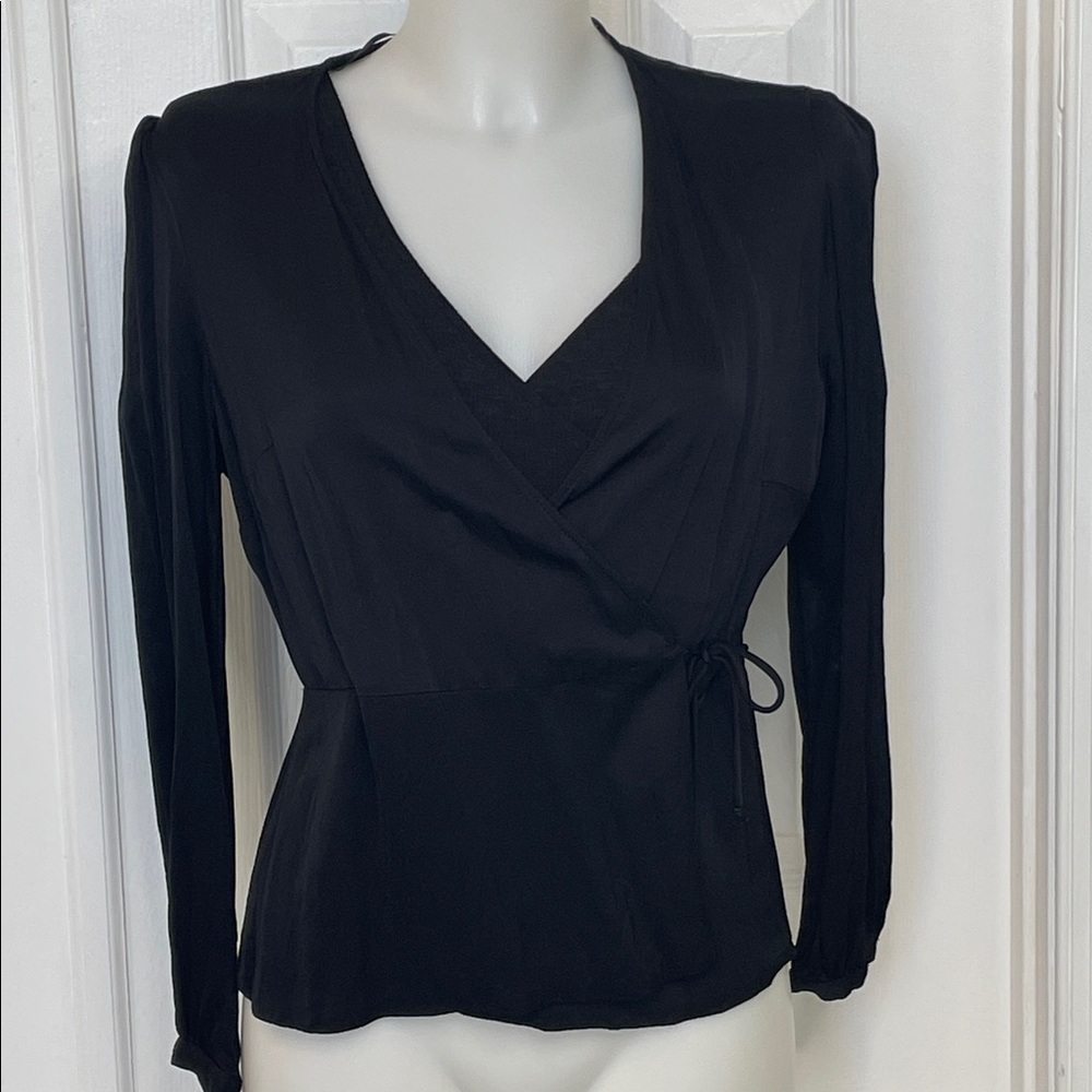 ZARA ELEGANT BLACK 2-PIECE SET WRAP TOP OVERLAY  WITH KNIT CROP UNDERNEATH SZ M